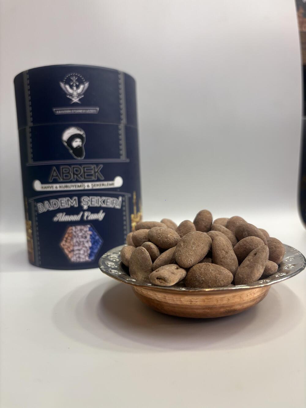 Badem Şekeri